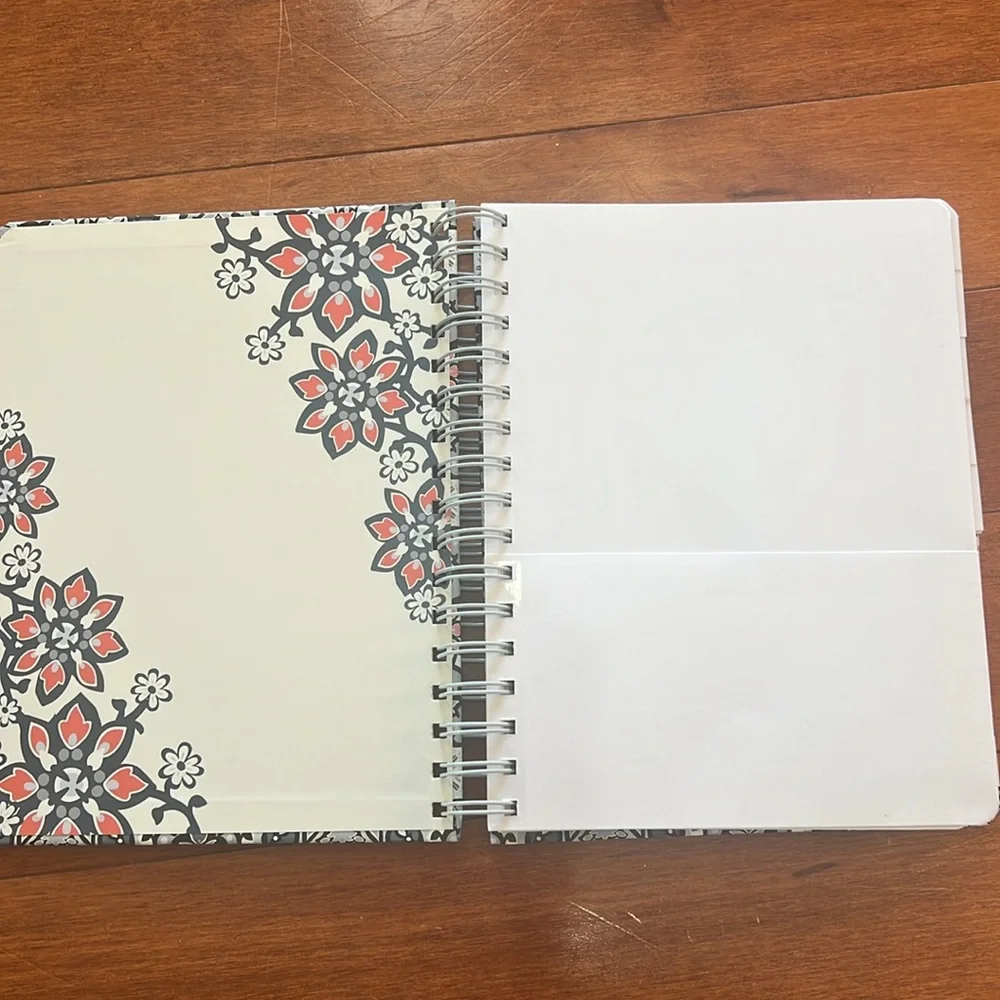 Vera Bradley Lisbon Medallion Patterned Planner